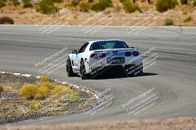 media/Oct-18-2025-Extreme Speed (Sat) [[d6d7e1fef1]]/Red-Green/